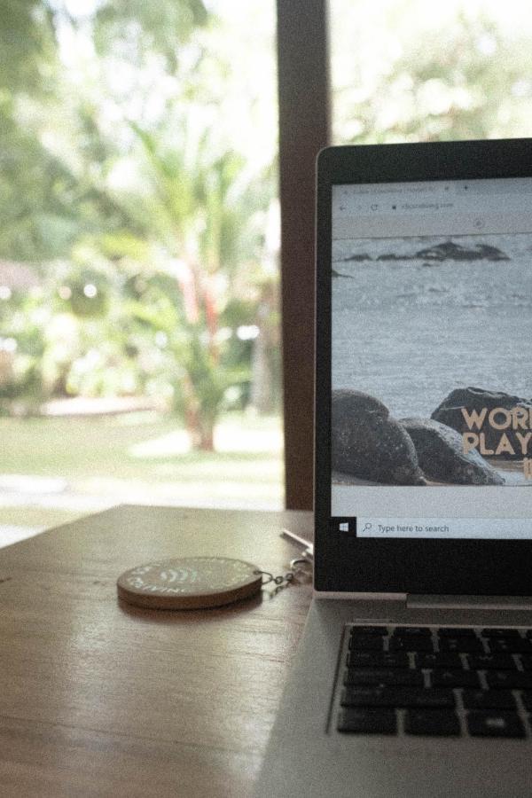 Hotel Clics Coliving & Coworking Dikwella Esterno foto